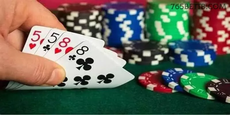 Aplicativo móvel 765bet para iOS e Android